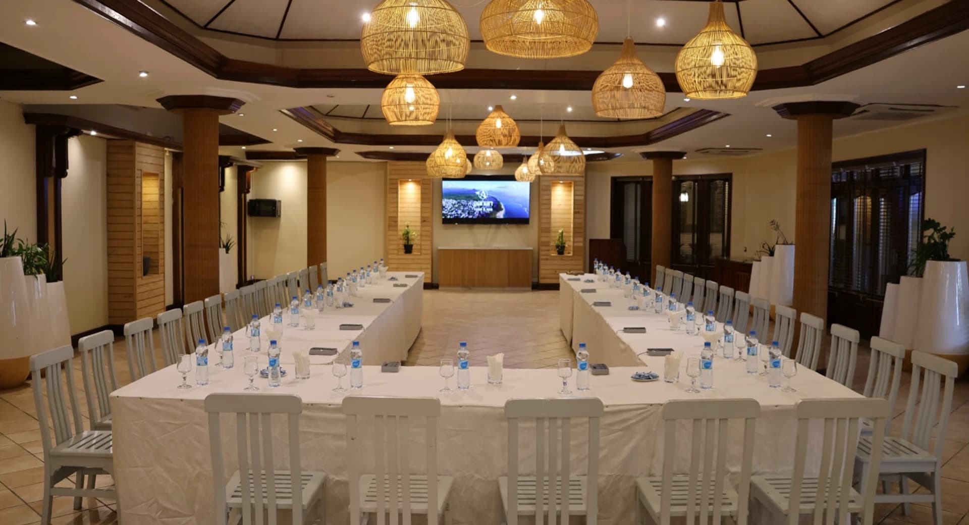 Aanari Hotel Conferences and Events