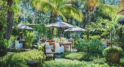 Colonial Garden buffet spread